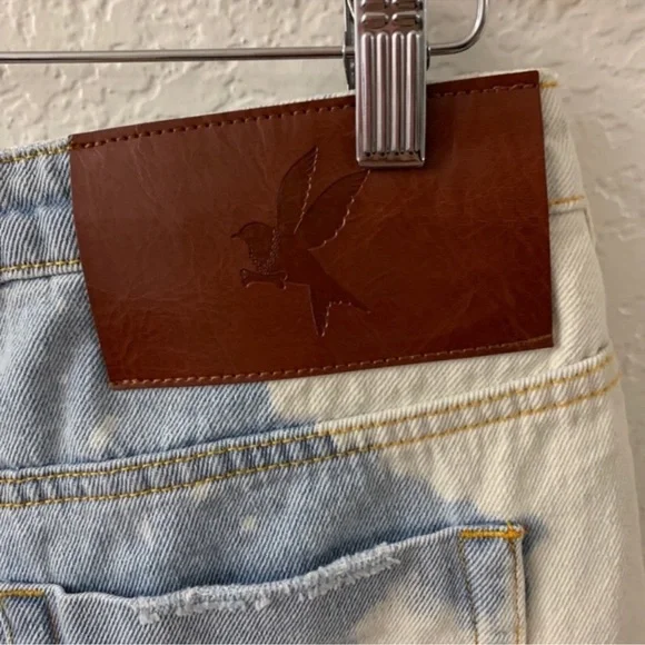 One Teaspoon Bonita Bleach Affect Shorts size 30 - Picture 6 of 7